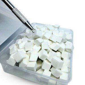 Mini Sponsjes met gripper 200st Urban Nails Mini Sponsjes met gripper 200st Urban Nails